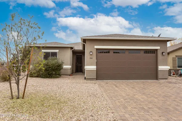 $2,260 | 926 North Gomez Street, Dewey, AZ 86327