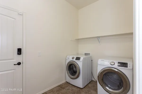 $2,260 | 926 North Gomez Street, Dewey, AZ 86327