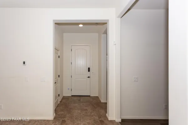 $2,260 | 926 North Gomez Street, Dewey, AZ 86327