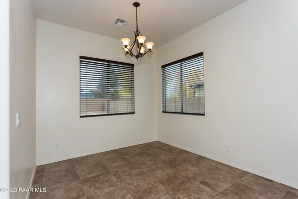 $2,260 | 926 North Gomez Street, Dewey, AZ 86327
