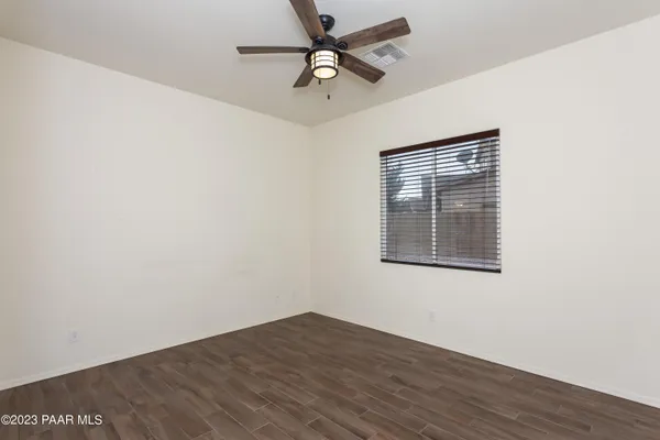 $2,260 | 926 North Gomez Street, Dewey, AZ 86327