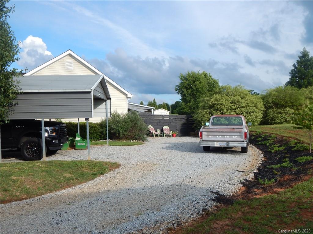 498 Bugger Hollow Road Ellenboro, NC 28040 - Photo 4 of 32 Gallery Image 4