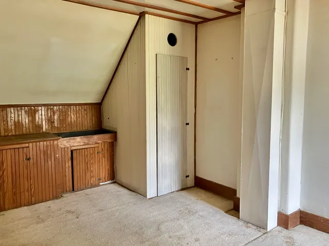 $165,000 | 77 Buffalo Street, Hardwick, VT 05843