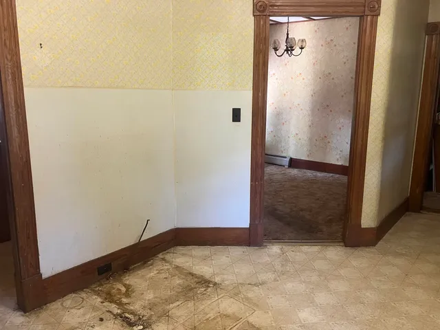 $165,000 | 77 Buffalo Street, Hardwick, VT 05843