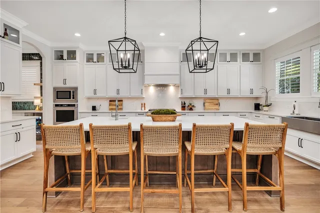 $2,990,000 | 235 Kings Way, St. Simons Island, GA 31522