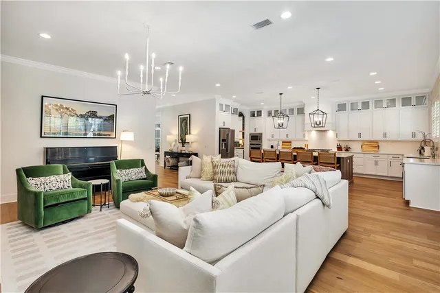 $2,990,000 | 235 Kings Way, St. Simons Island, GA 31522