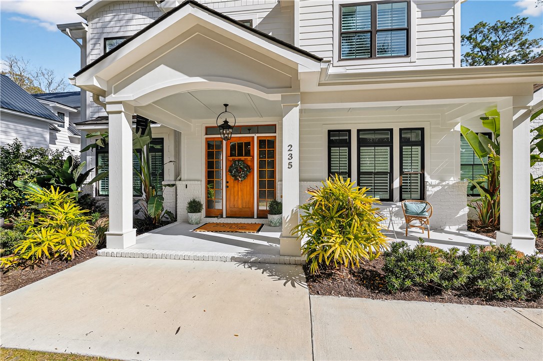 235 Kings Way St. Simons Island, GA 31522 - Photo 3 of 54