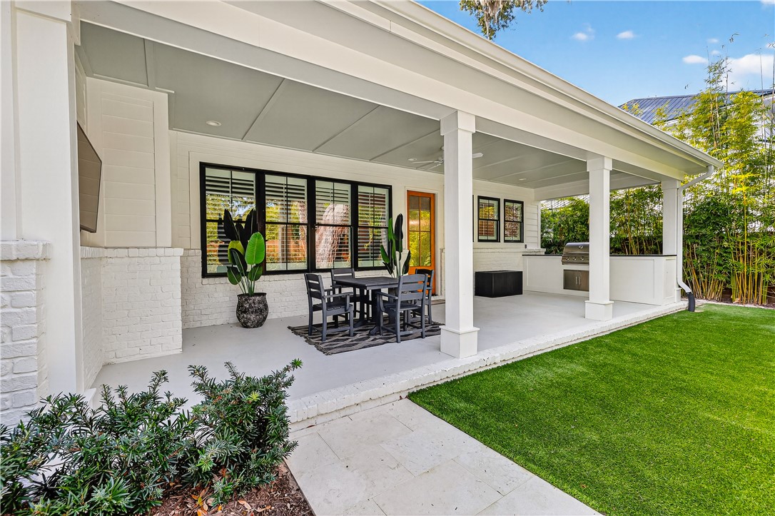 235 Kings Way St. Simons Island, GA 31522 - Photo 10 of 54