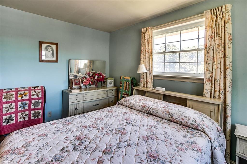 1206 Pepperidge Road Asheboro, NC 27205 - Photo 22 of 30 Gallery Image 22