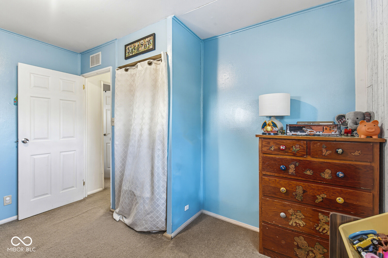 1835 East 75th Street Indianapolis, IN 46240 - Photo 17 of 24