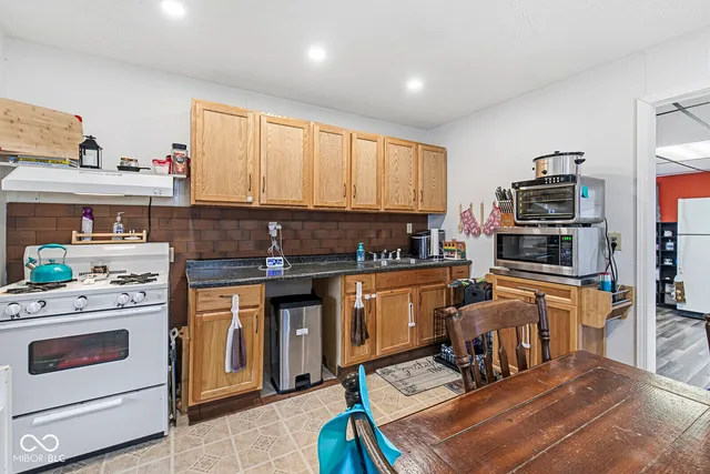 $230,000 | 1835 East 75th Street, Indianapolis, IN 46240