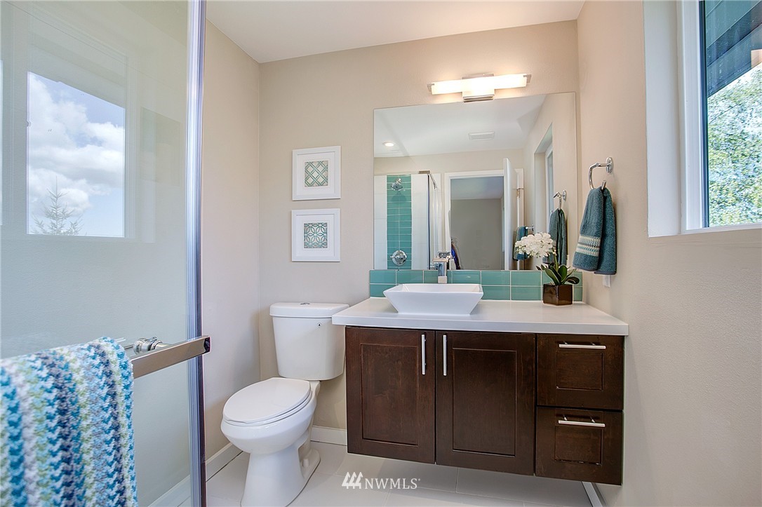 9505 South 198th Street Renton, WA 98055 - Photo 13 of 23