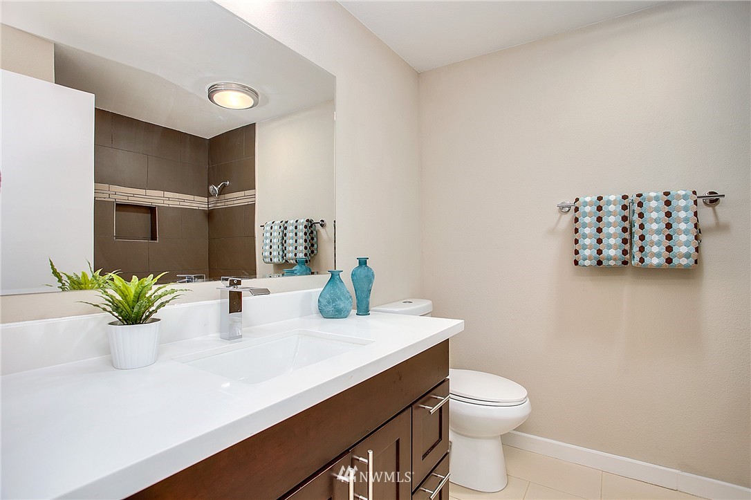 9505 South 198th Street Renton, WA 98055 - Photo 10 of 23
