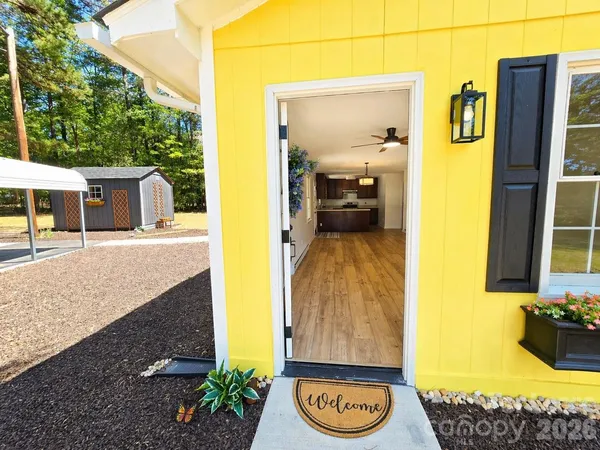 $1,850 | 2736 Miranda Road, Charlotte, NC 28216