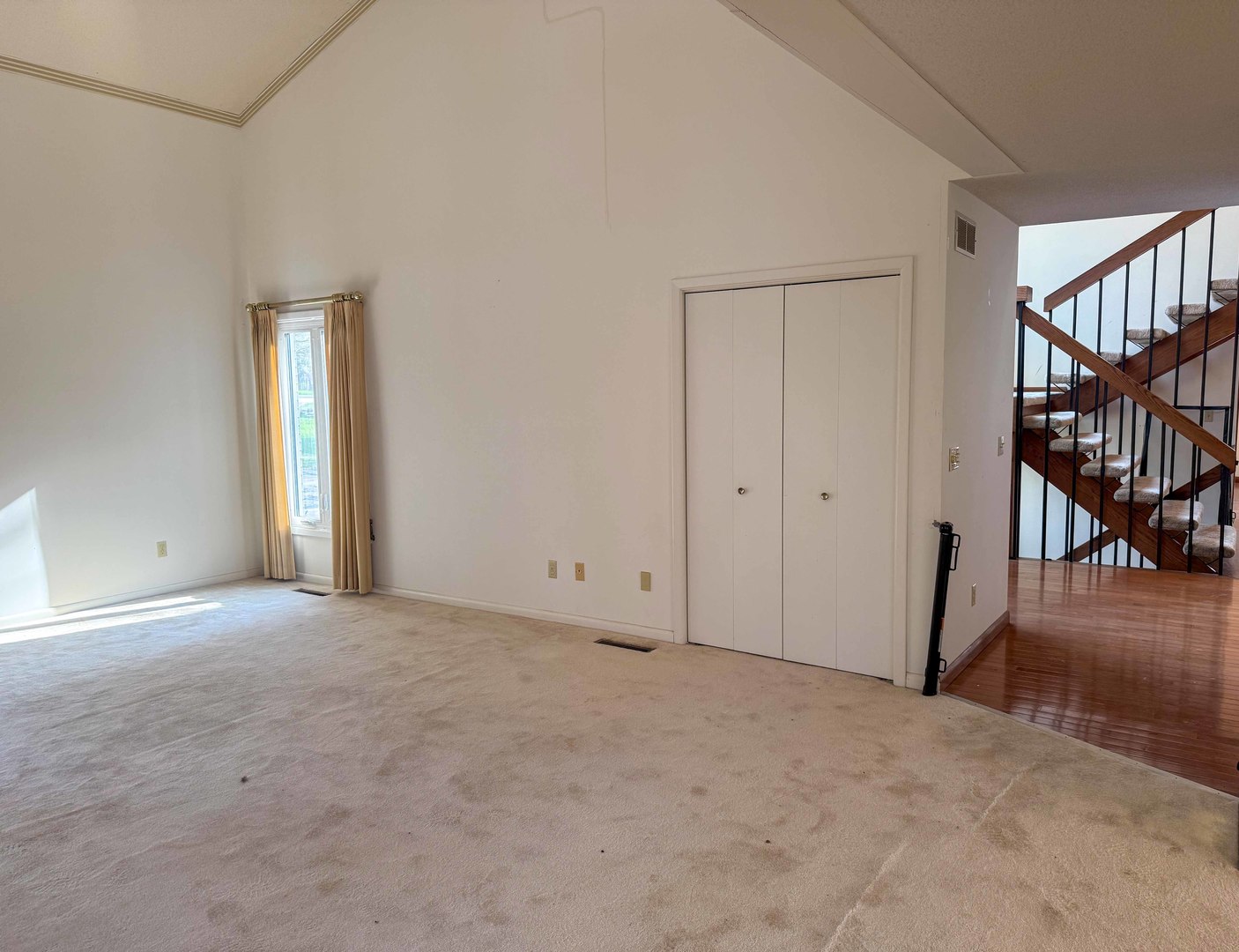 1139 Lakeridge Road Danville, IL 61832 - Photo 2 of 39