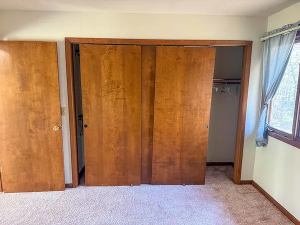 $265,900 | 1139 Lakeridge Road, Danville, IL 61832