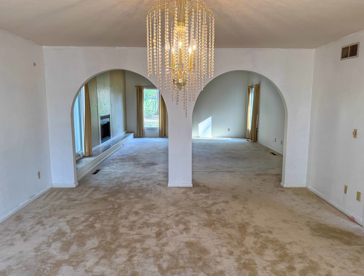 1139 Lakeridge Road Danville, IL 61832 - Photo 6 of 39