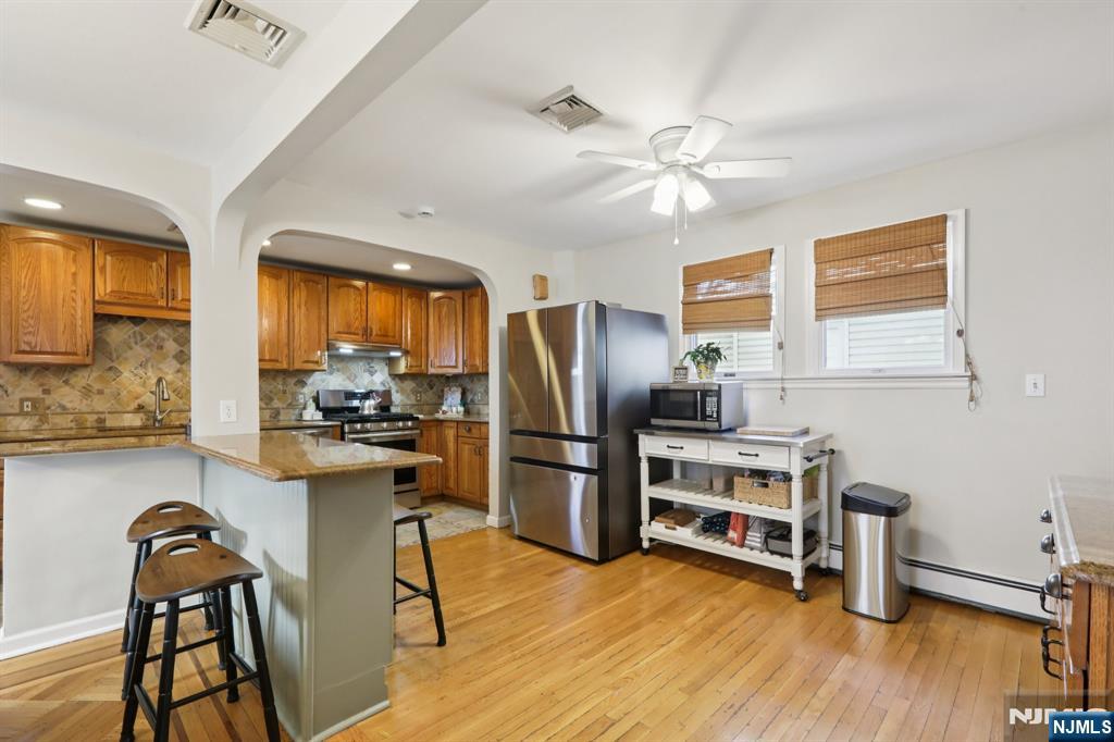 21 Rowe Street Bloomfield, NJ 07003 - Photo 14 of 39