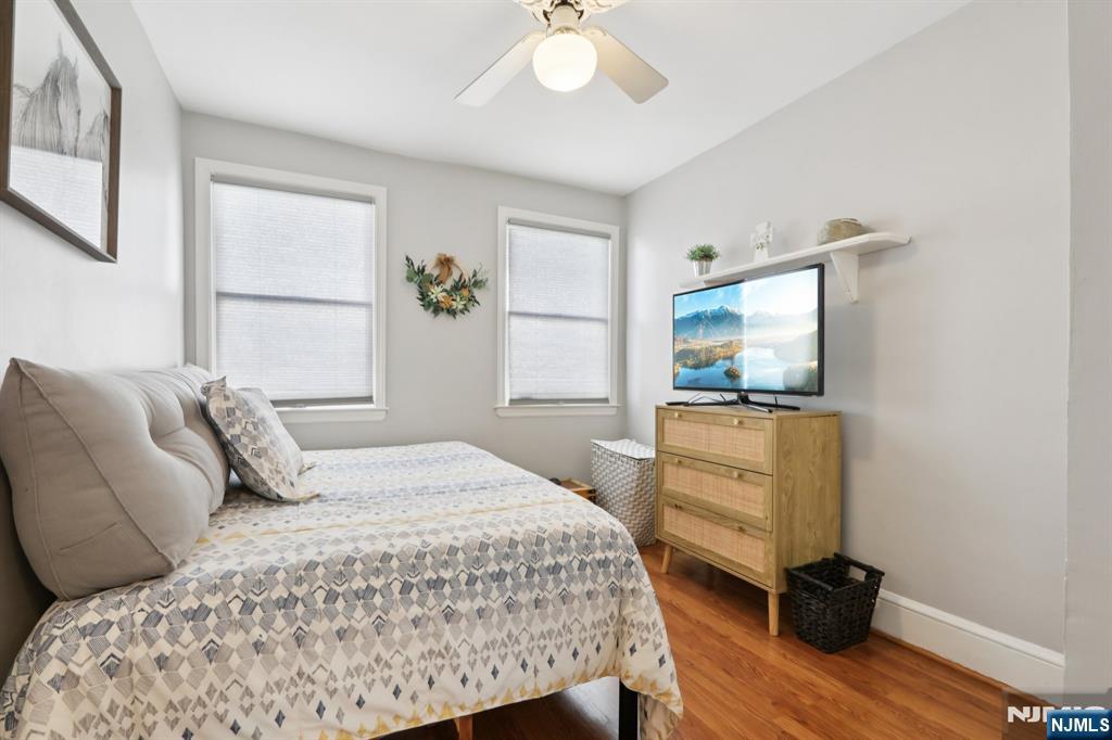 21 Rowe Street Bloomfield, NJ 07003 - Photo 29 of 39