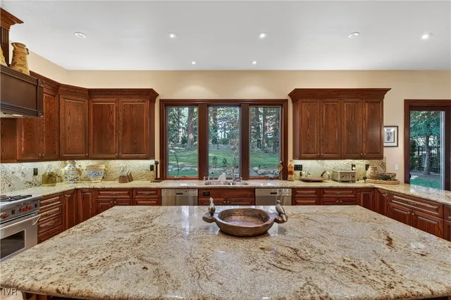 $10,850,000 | 1056 Lakeshore Boulevard, Incline Village, NV 89451