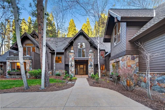 $10,850,000 | 1056 Lakeshore Boulevard, Incline Village, NV 89451