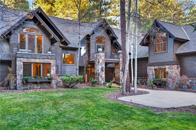 $10,850,000 | 1056 Lakeshore Boulevard, Incline Village, NV 89451