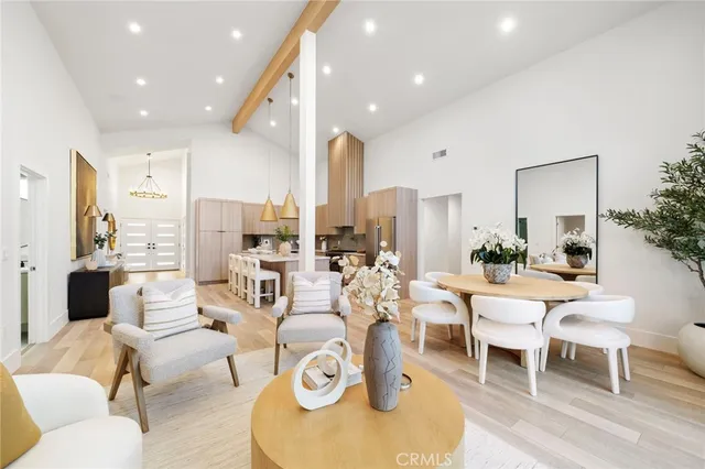 $1,955,000 | 17442 Coronado Lane, Huntington Beach, CA 92647