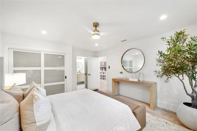 $1,955,000 | 17442 Coronado Lane, Huntington Beach, CA 92647