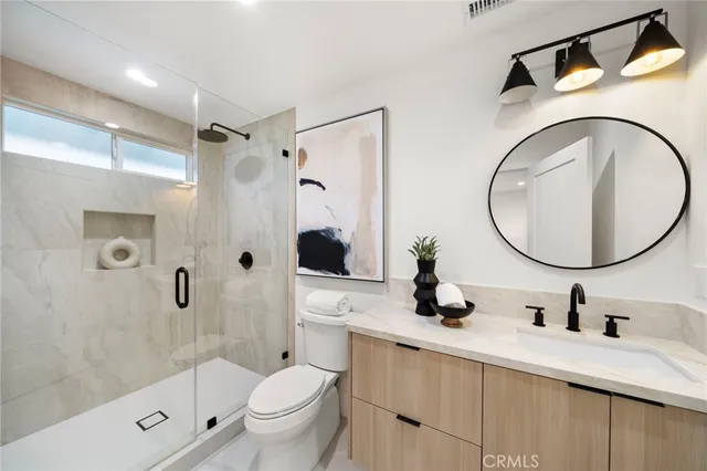 $1,955,000 | 17442 Coronado Lane, Huntington Beach, CA 92647