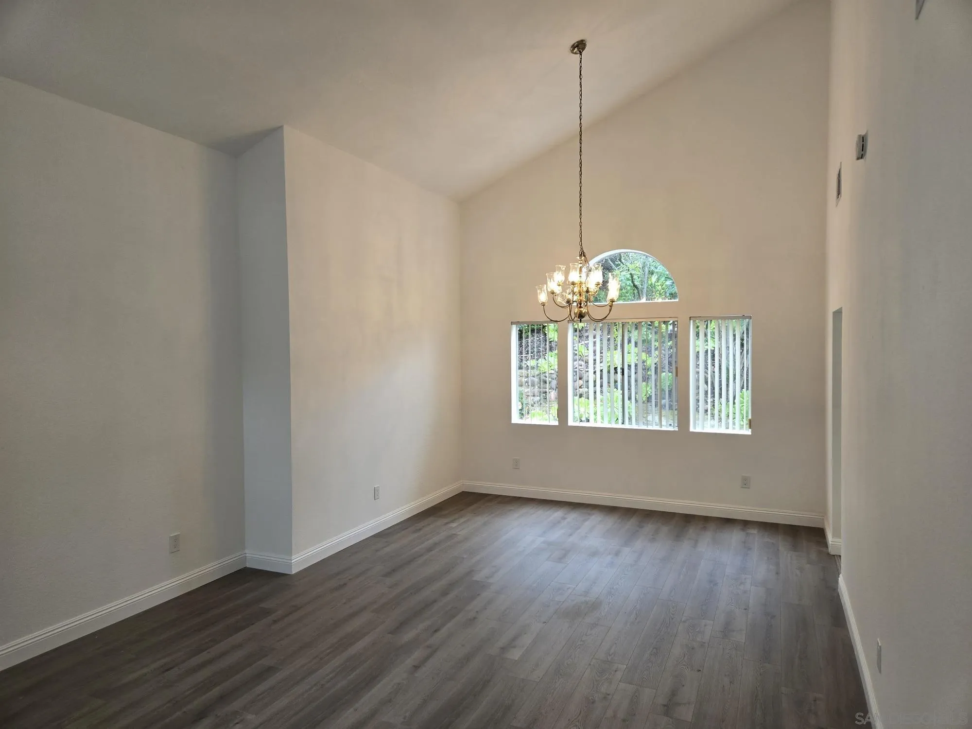 9480 Maler Road San Diego, CA 92129 - Photo 6 of 15