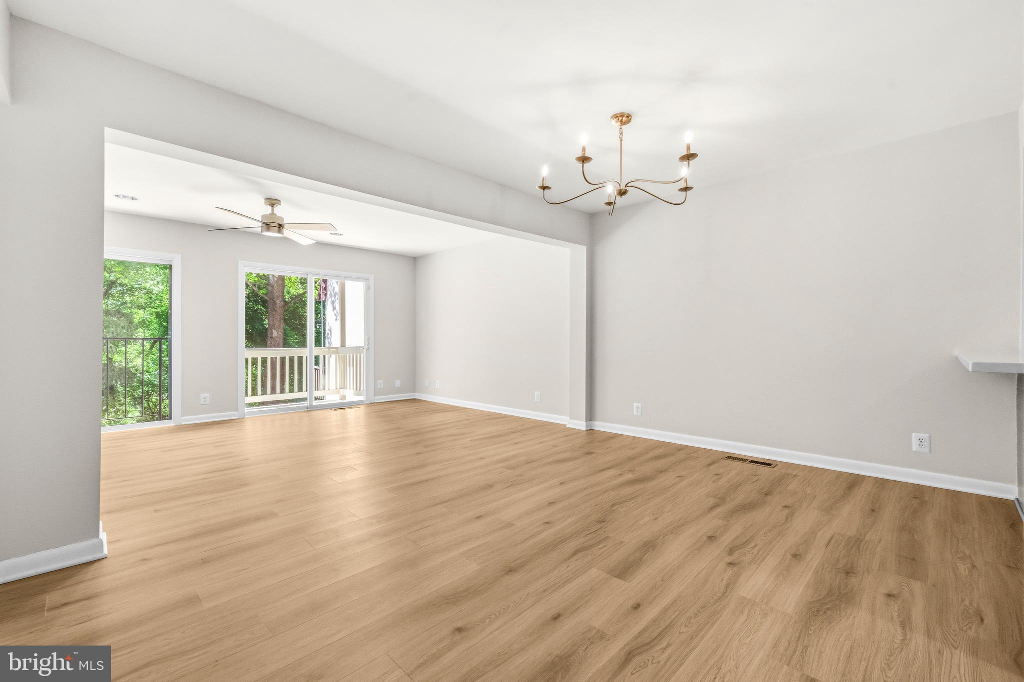 1604 Valencia Way Reston, VA 20190 - Photo 3 of 50