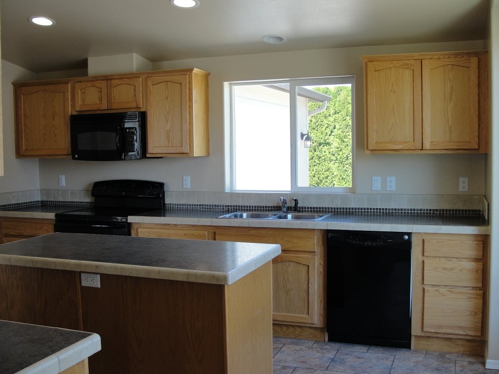 206 Meadowmere Road Deer Park, WA 99006 - Photo 19 of 20 Gallery Image 19