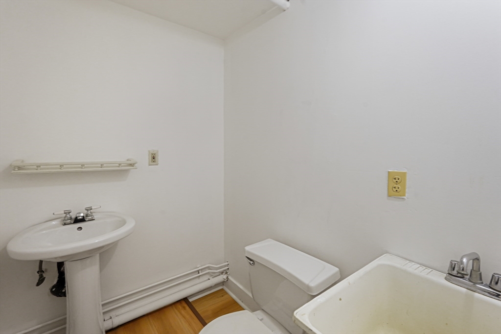 32 Worcester Road Charlton, MA 01507 - Photo 38 of 39