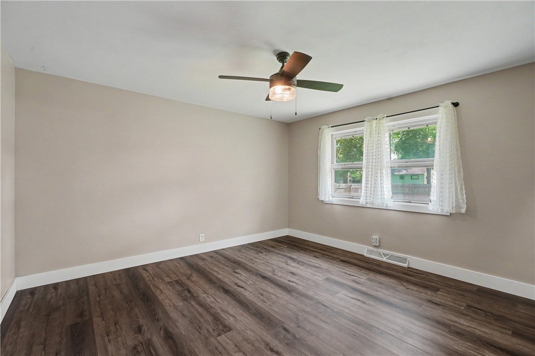 409 Walnut Street Catlin, IL 61817 - Photo 21 of 36 Gallery Image 21
