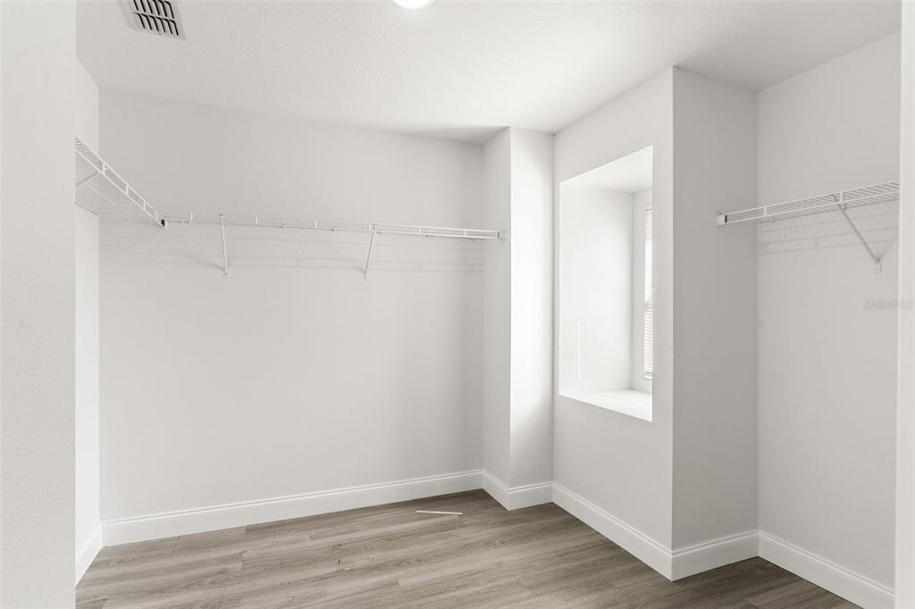 5424 Hammock View Lane Apollo Beach, FL 33572 - Photo 34 of 55 a view of an empty room