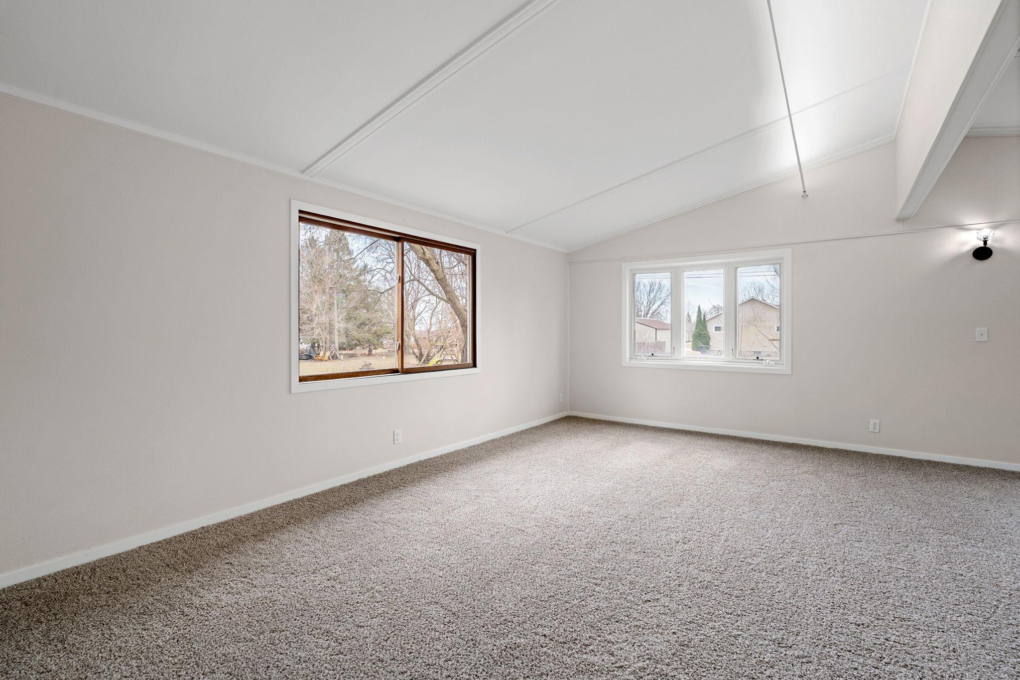 633 3rd Street Northeast Blooming Prairie, MN 55917 - Photo 13 of 47