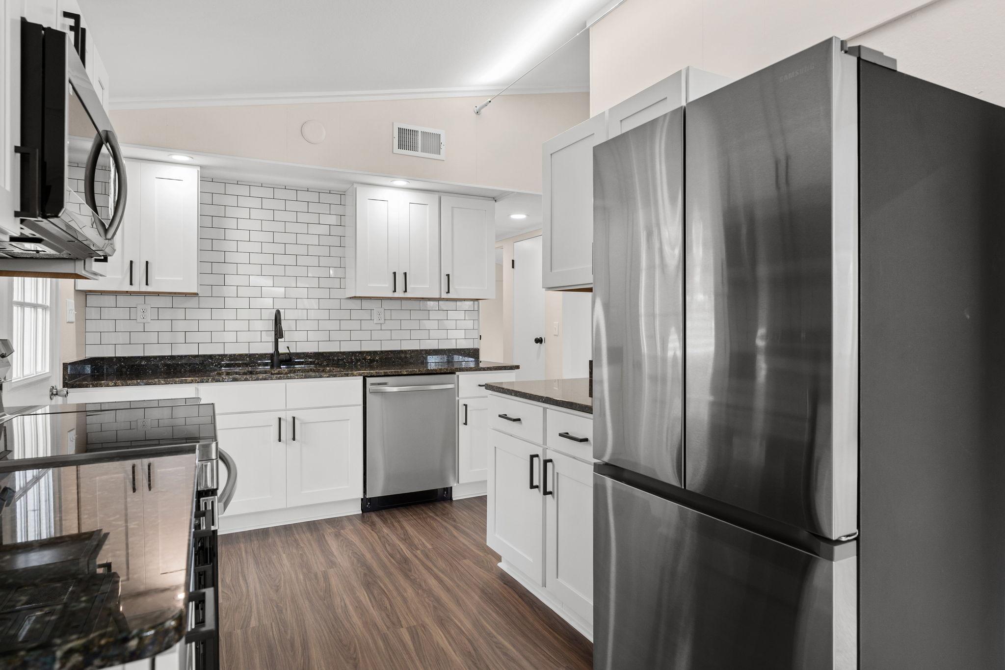 633 3rd Street Northeast Blooming Prairie, MN 55917 - Photo 21 of 47