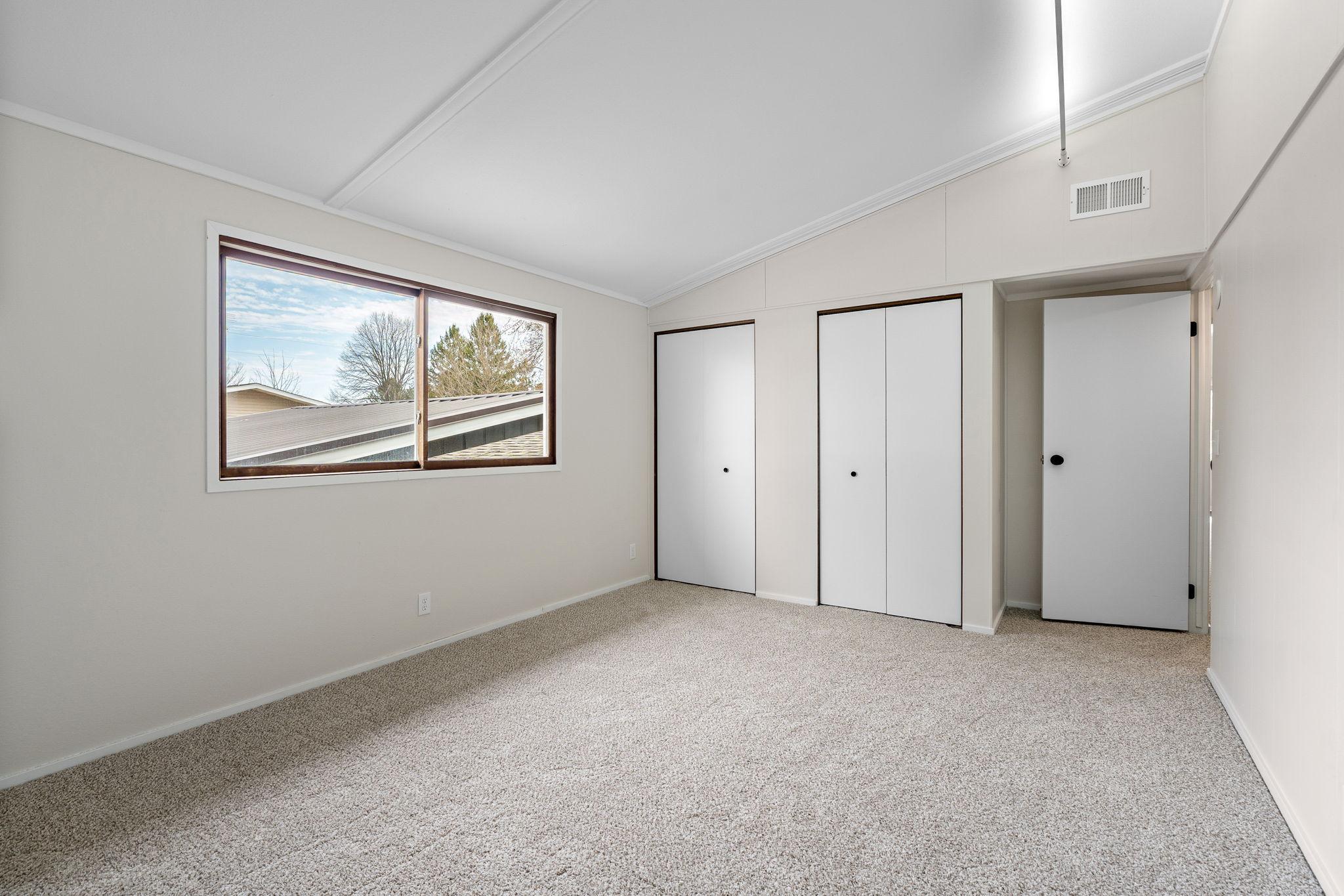 633 3rd Street Northeast Blooming Prairie, MN 55917 - Photo 28 of 47