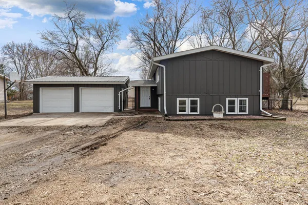 $299,900 | 633 3rd Street Northeast, Blooming Prairie, MN 55917