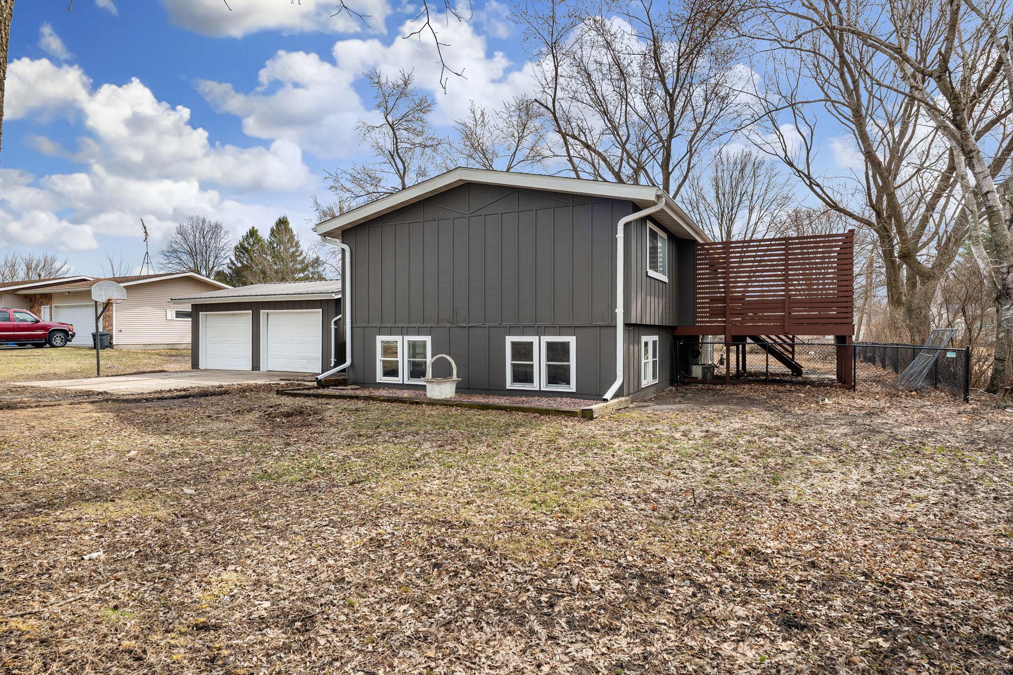 633 3rd Street Northeast Blooming Prairie, MN 55917 - Photo 4 of 47