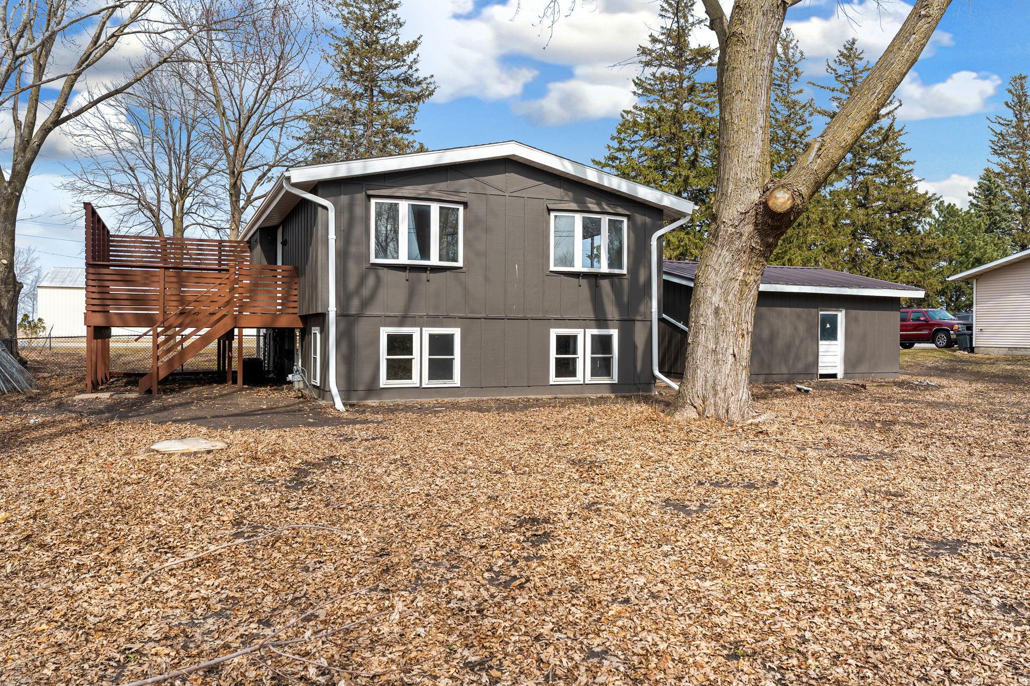 633 3rd Street Northeast Blooming Prairie, MN 55917 - Photo 9 of 47