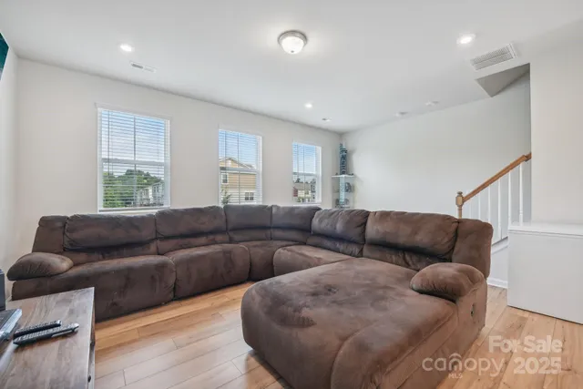 $344,500 | 1134 Keydet Drive, Charlotte, NC 28216