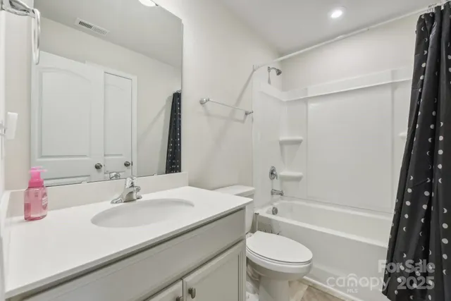 $344,500 | 1134 Keydet Drive, Charlotte, NC 28216