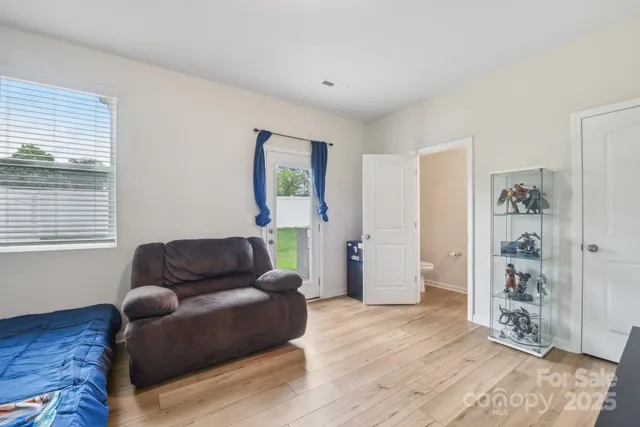 $344,500 | 1134 Keydet Drive, Charlotte, NC 28216