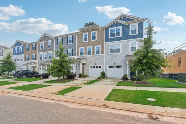 $344,500 | 1134 Keydet Drive, Charlotte, NC 28216