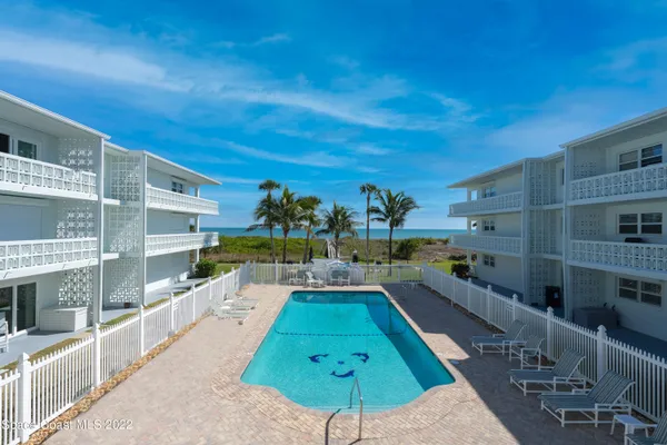 $2,900 | 4800 Ocean Beach Boulevard, Unit 215, Cocoa Beach, FL 32931