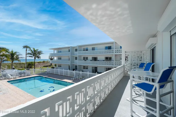 $2,900 | 4800 Ocean Beach Boulevard, Unit 215, Cocoa Beach, FL 32931