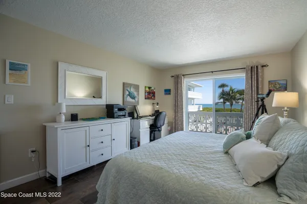 $2,900 | 4800 Ocean Beach Boulevard, Unit 215, Cocoa Beach, FL 32931