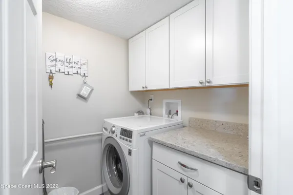 $2,900 | 4800 Ocean Beach Boulevard, Unit 215, Cocoa Beach, FL 32931