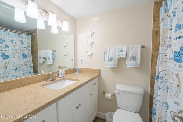 $2,900 | 4800 Ocean Beach Boulevard, Unit 215, Cocoa Beach, FL 32931